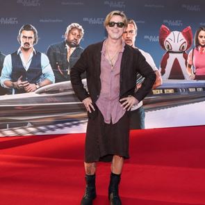Ο Brad Pitt εξηγεί γιατί φόρεσε φούστα στην πρεμιέρα του Bullet Train