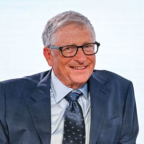 Τι είναι ο &#39;κανόνας των 5 ωρών&#39;-Τον εφαρμόζει ο Bill Gates, ο Elon Musk και άλλοι δισεκατομμυριούχοι