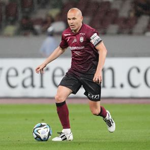 Η ιδανική 11άδα των παικτών που αποσύρθηκαν μέσα στο 2024