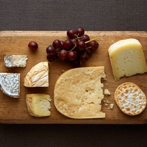 Sakura, Yak, Pule: Τα πιο περίεργα και ακριβά τυριά του κόσμου