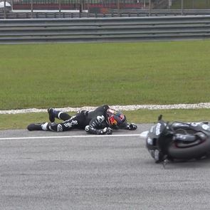 MotoGP: Στο νοσοκομείο ο παγκόσμιος πρωταθλητής μετά από ατύχημα στις δοκιμές (video