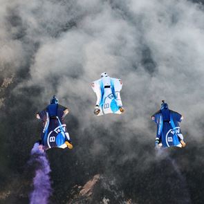 Η BMW μόλις έφτιαξε μία ηλεκτρική στολή πτήσης