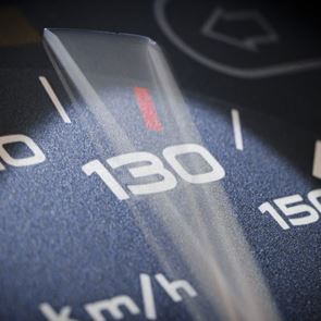 Tα αυτοκίνητα με τα περισσότερα πρόστιμα για όρια ταχύτητας