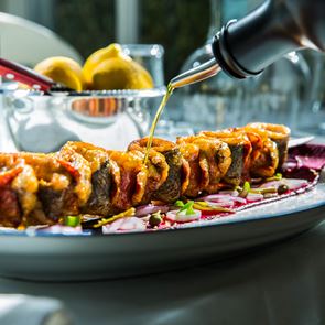 Η θαλασσινή μεγαλοπρέπεια του Τραβόλτα