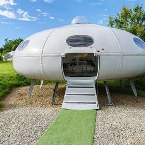 Θα έμενες ποτέ σε σπίτι με σχήμα UFO