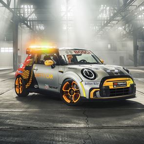 To Mini Electric Pacesetter κατακτά τις πίστες