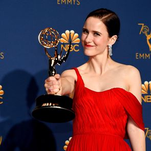 The Marvelous Mrs. Maisel: Η &lt;em>σειρά&lt;/em> που ξεχώρισε στα φετινά Emmys