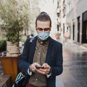 &lt;em>Κορονοϊός&lt;/em>: 3.164 νέα κρούσματα