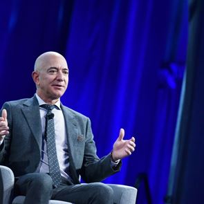 Δύο ερωτήσεις αρκούν για να σε προσλάβει ο Jeff Bezos