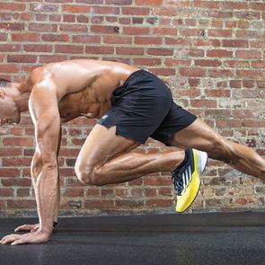 30 λεπτά με ασκήσεις A.M.R.A.P. αρκούν για να γεμίσει μυς το σώμα σου