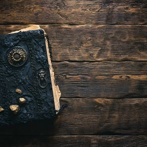 Τώρα μπορείς να κάνεις μεταπτυχιακό στη μαγεία και τον αποκρυφισμό