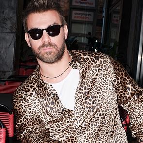 Ο Γιώργος Σαμπάνης track by track