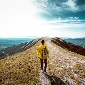 6 tech ταξιδιωτικές τάσεις για το 2023