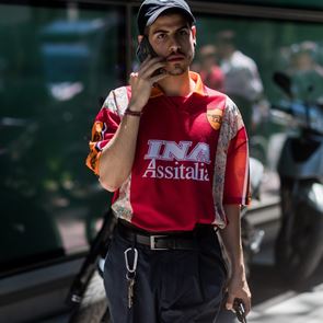 Σπορ ντύσιμο αλλά με στυλ