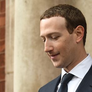 Σε άλλα νέα, ο Mark Zuckerberg ετοιμάζει το δικό του ChatGPT