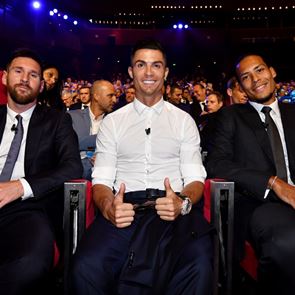 Πώς φτάσαμε στα σημερινά &#39;χρυσά συμβόλαια&#39; του ποδοσφαίρου