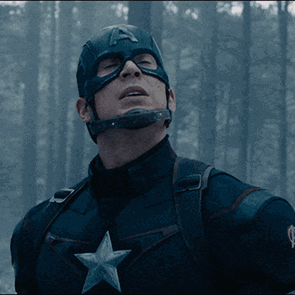 Το γυμνό του Chris Evans εναντίον του Donald Trump