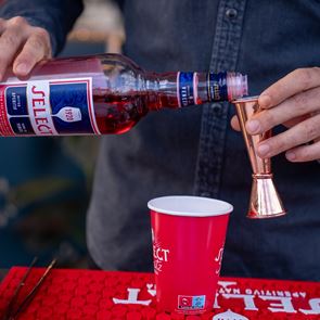 Με το spritz του Select Aperitivo βρίσκεσαι απευθείας στη Βενετία
