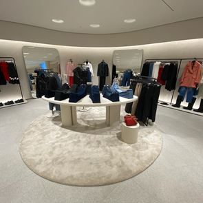 Tο νέο παγκόσμιο concept store των Zara στο Golden Hall