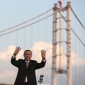 Η γαλάζια παρτίδα του Recep Tayyip Erdoğan