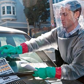 Το καστ του Contagion έχει κάτι να σου πει για τον <em>κορονοϊό</em>