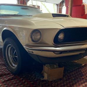 Μία Mustang Boss 429 του 1969 βρέθηκε μετά από 40 χρόνια