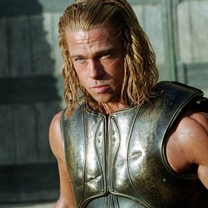 Πώς ο Brad Pitt έγινε &#39;κομμάτια&#39; για την ταινία Τροία
