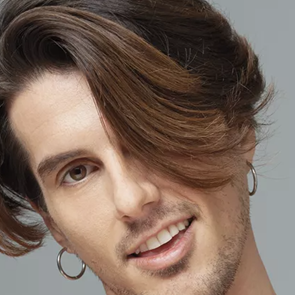 #HairHasNoGender: Ο Δήμος δηλώνει περήφανος για τα πλούσια και όλο ζωντάνια μαλλιά