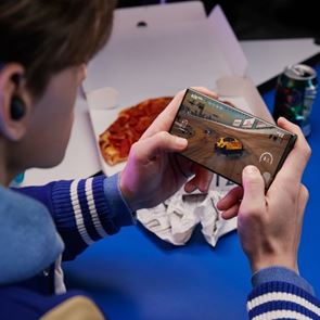 Η νέα σειρά Samsung Galaxy S23 είναι η απόλυτη premium εμπειρία