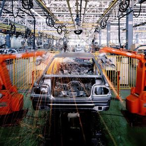 H Νικ. Ι. Θεοχαράκης Α.Ε. γιορτάζει 100 χρόνια από την ίδρυσή