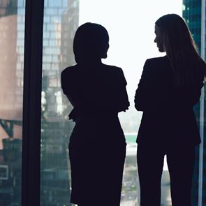 Το Women Who Dare και οι σύγχρονες &lt;em>γυναίκες&lt;/em> που τολμούν