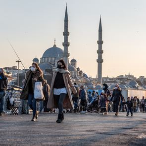 Γιατί ο Erdogan οδηγεί σε υποτίμηση την τούρκικη λίρα