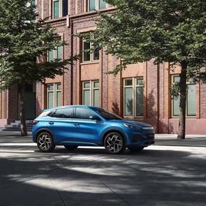 Η κινεζική BYD επιτίθεται &quot;ηλεκτρικά&quot; στην Ευρώπη