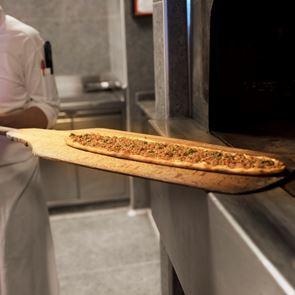 Μάλλον η πιο νόστιμη συνταγή για λαχματζούν