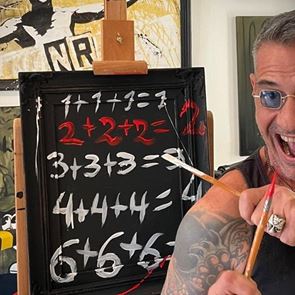 Ο Διονύσης Πρώιος του &lt;em>MasterChef&lt;/em> εγκαινιάζει τη δική του γκαλερί τέχνης