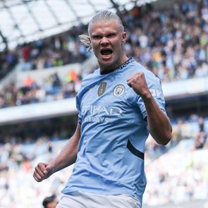 O Erling Haaland υπέγραψε μυθικό συμβόλαιο με τη Μάντσεστερ Σίτι - Πόσα χρήματα θα βγάλει έως το 2034