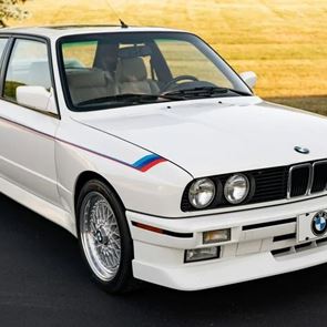 Πόσο μπορεί να πουλήθηκε αυτή η Ε30 BMW Μ3