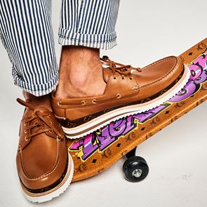 5 ζευγάρια που πρέπει να υπάρχουν σε κάθε αντρική παπουτσόθηκη το καλοκαίρι