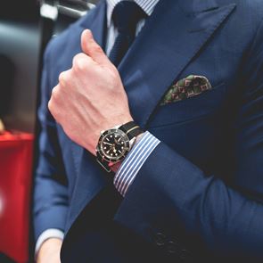 4 ανθεκτικά ρολόγια για να φορέσεις στις &lt;em>διακοπές&lt;/em>