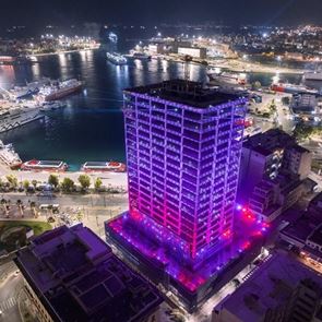 Πώς εξελίσσεται η κατασκευή του Πύργου του Πειραιά