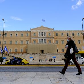 Xαλάρωση lockdown: Τι αλλάζει από το Σάββατο