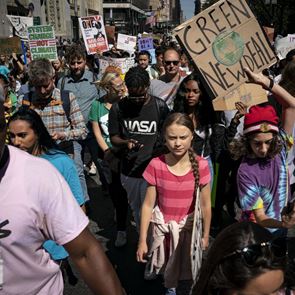 H διαμαρτυρία για την κλιματική αλλαγή σώζει