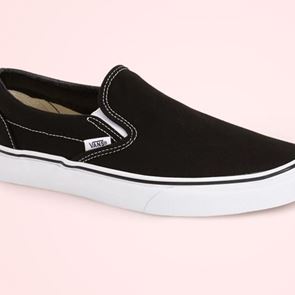 Τα καλύτερα slip-ons για την άνοιξη και το καλοκαίρι