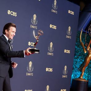 EMMYS &lt;em>2021&lt;/em>: H λίστα με τους νικητές