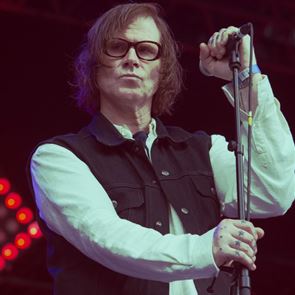 Ο Mark Lanegan τραγουδούσε τα σκοτάδια