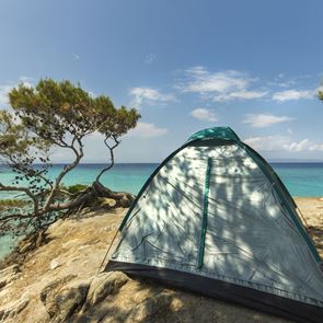 6 βασικές συμβουλές για να πας για ελεύθερο κάμπινγκ προετοιμασμένος