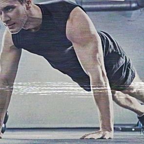 450 επαναλήψεις για τεράστιο στέρνο