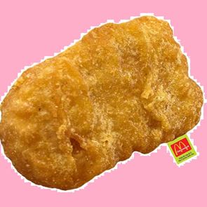 Γιγαντιαία chicken nuggets-μαξιλάρια λανσάρουν τα McDonald&#39;s