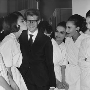 Το <em>ντοκιμαντέρ</em> για τη ζωή του Yves Saint Laurent προβάλλεται 20 χρόνια μετά τη δημιουργία του
