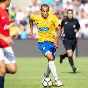 Οι παίκτες που έπαιξαν περισσότερη μπάλα στην ιστορία του ποδοσφαίρου